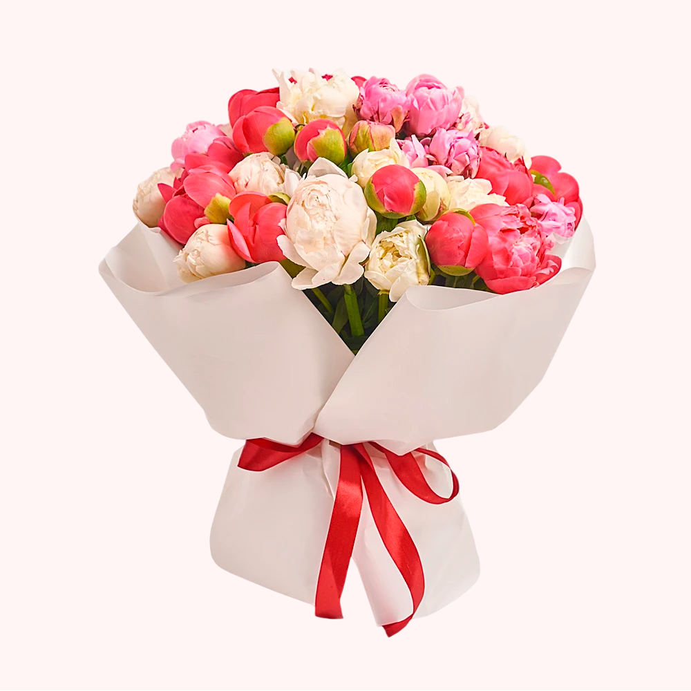 Букет из 101 разноцветного пиона